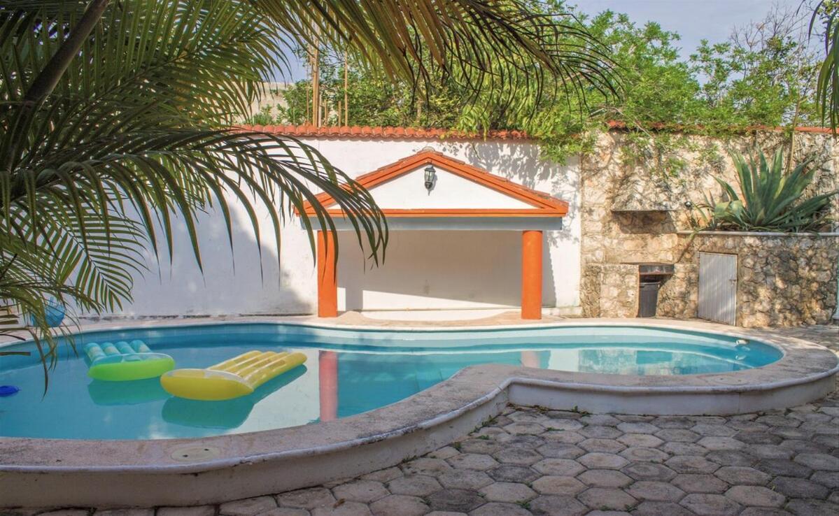 Espacio Creado Para 3 Personas Con Piscina Mérida Exteriér fotografie